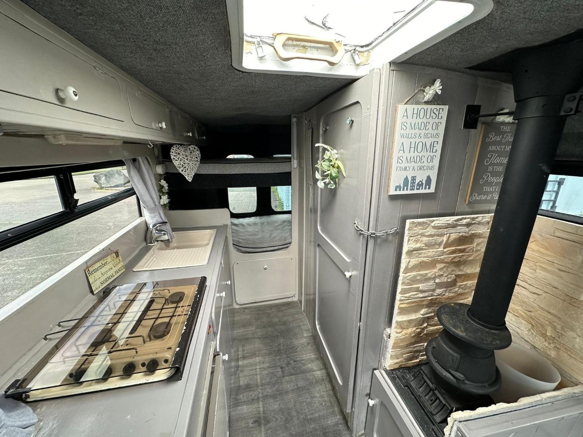 Hotel Retro Camper Hire Dublín Exterior foto