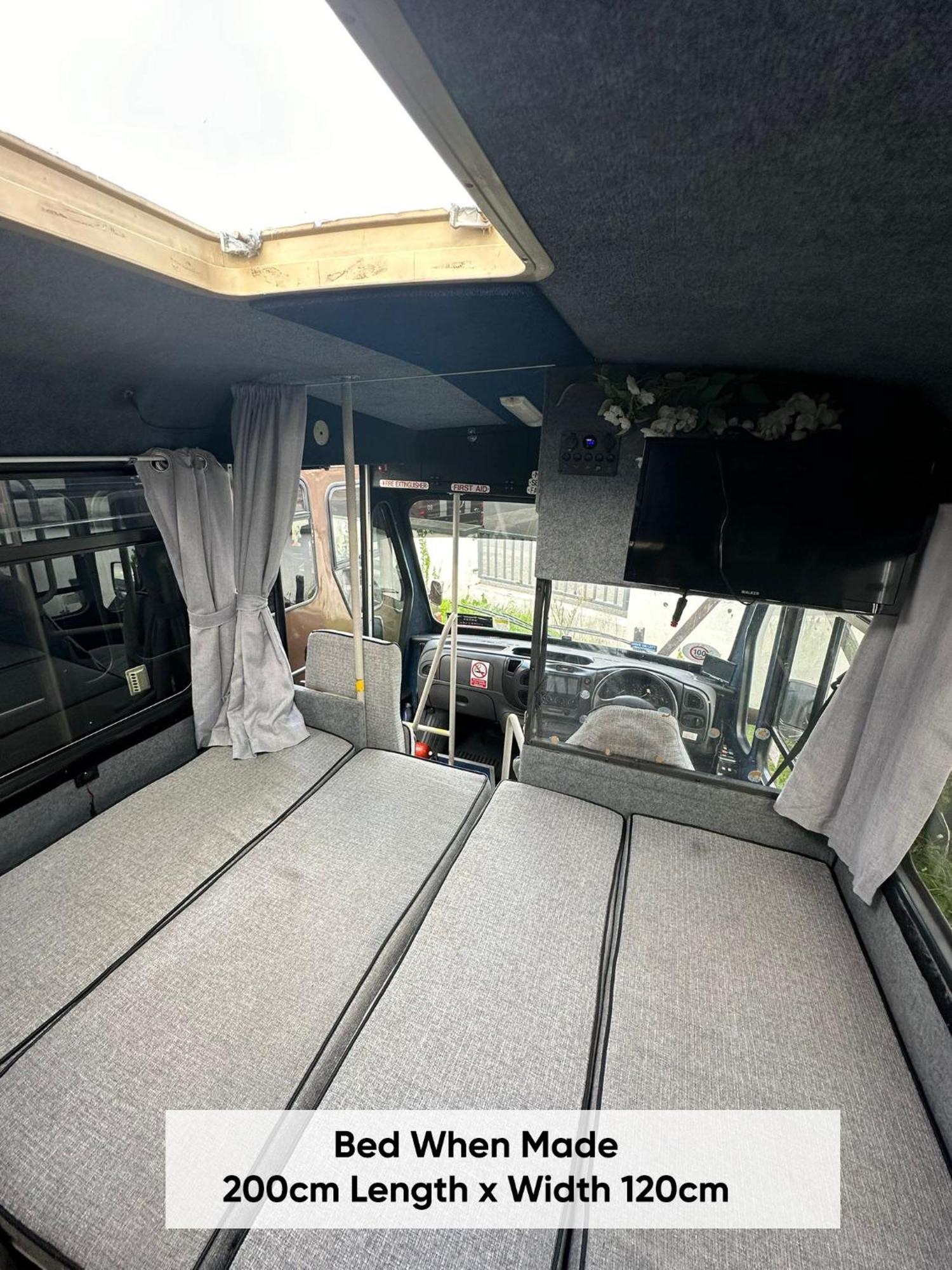 Hotel Retro Camper Hire Dublín Exterior foto