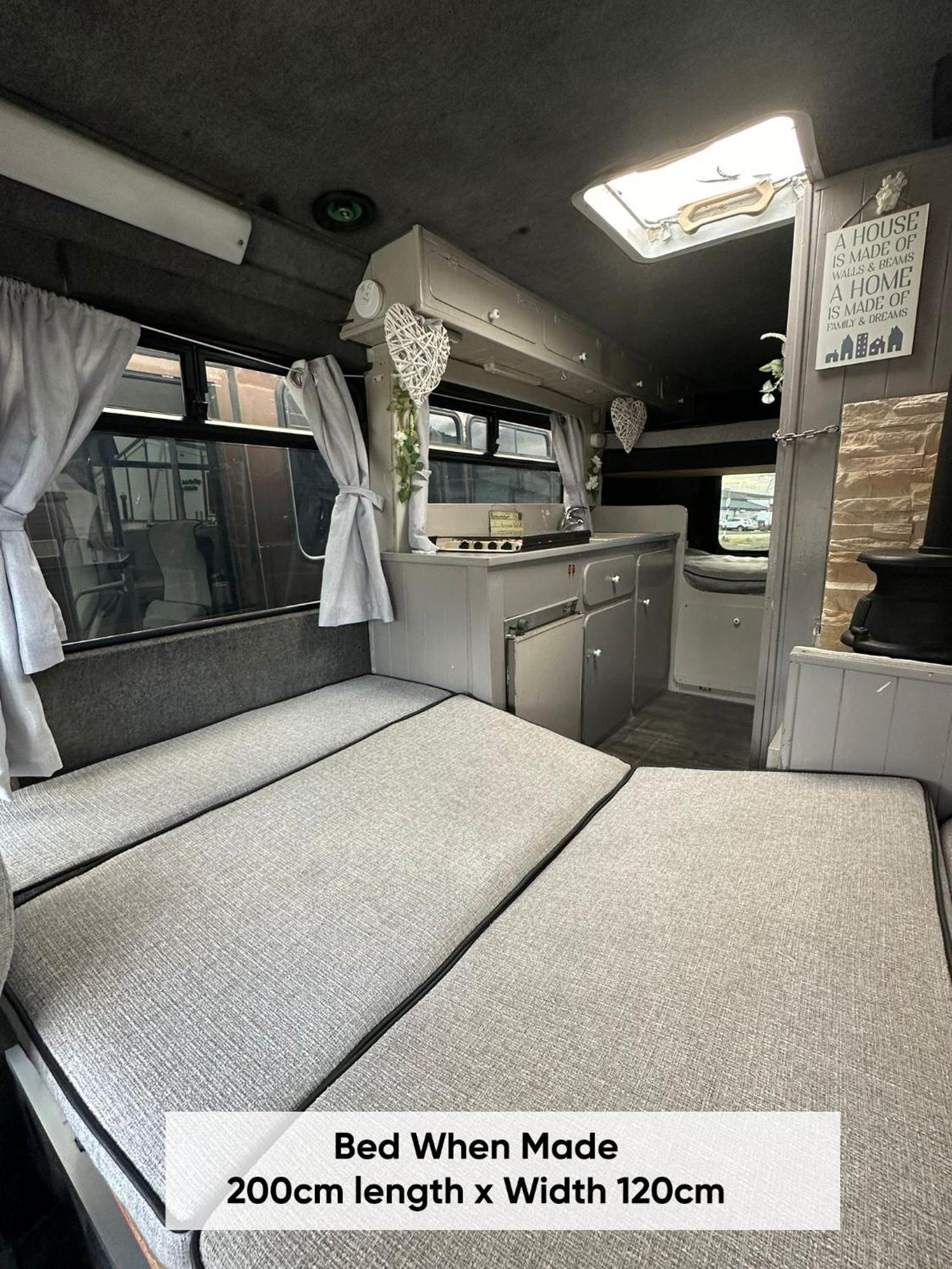 Hotel Retro Camper Hire Dublín Exterior foto