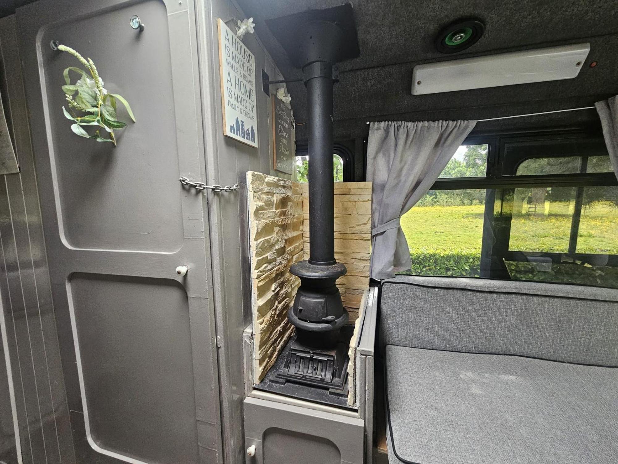 Hotel Retro Camper Hire Dublín Exterior foto