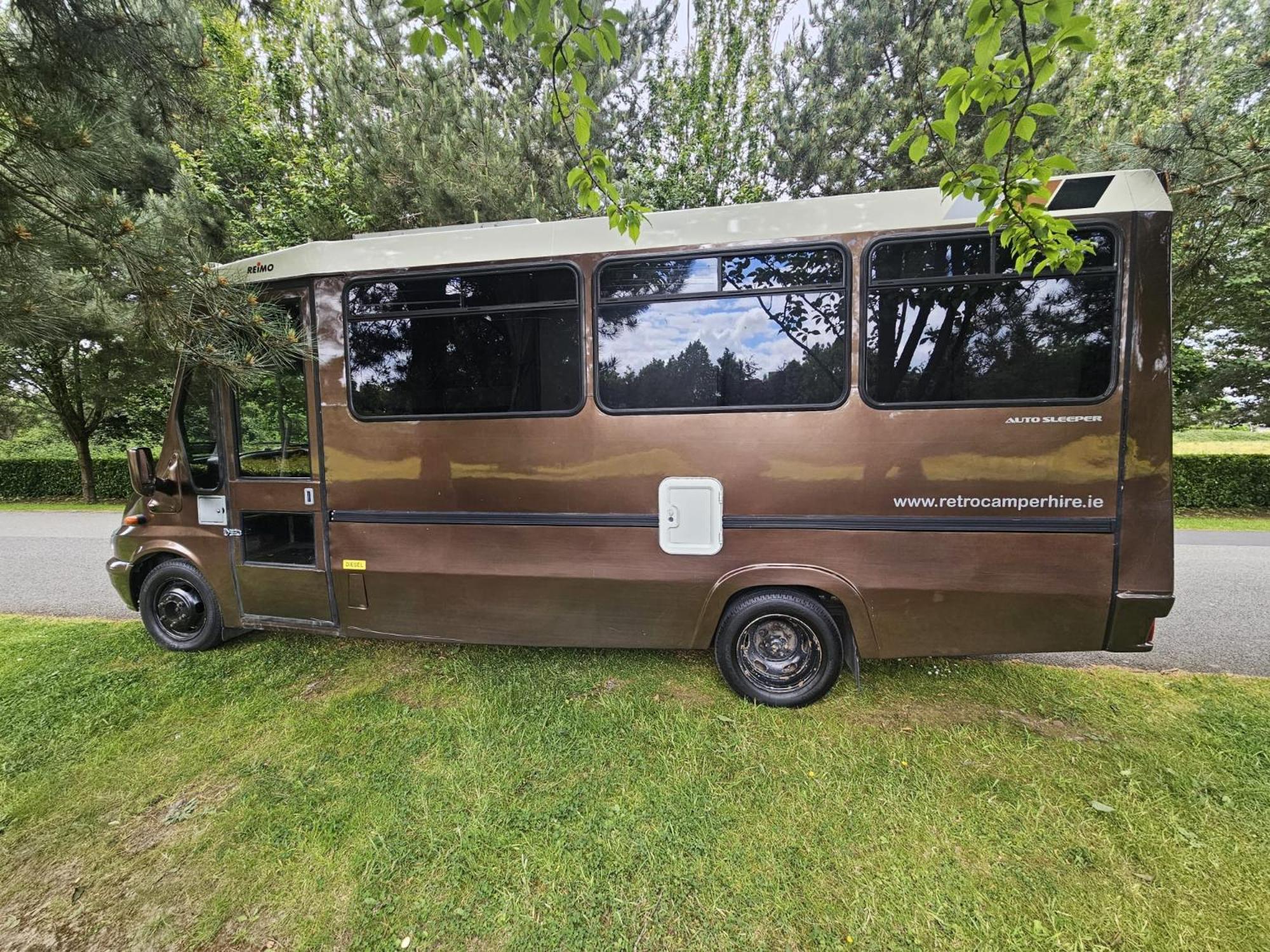 Hotel Retro Camper Hire Dublín Exterior foto